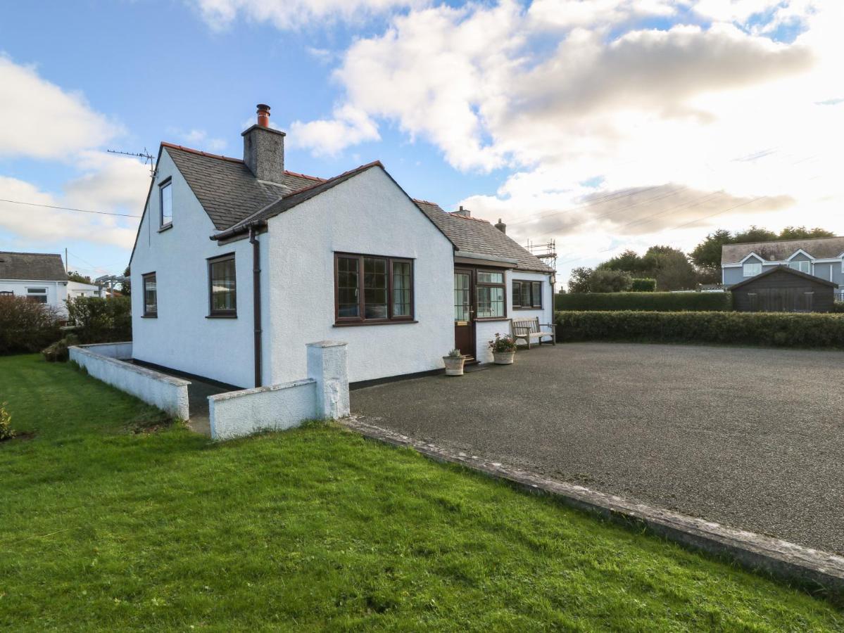 Penllwyn Villa Beaumaris Dış mekan fotoğraf